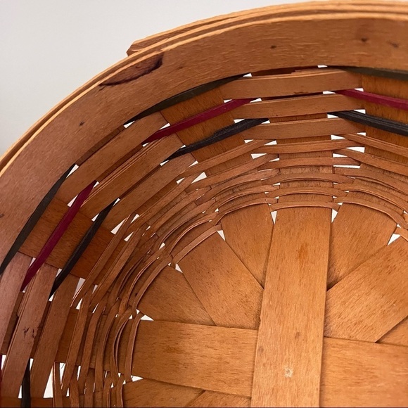 LONGABERGER WOVEN TRADITIONS 10" DARNING BASKET with 2 LEATHER LOOP HANDLES 1995 - Picture 3 of 10
